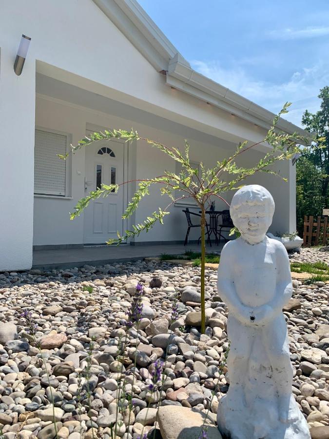 Kristalni Slap Kravice Villa Ljubuški Eksteriør billede